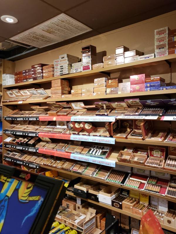 Señor Cigars photo 4