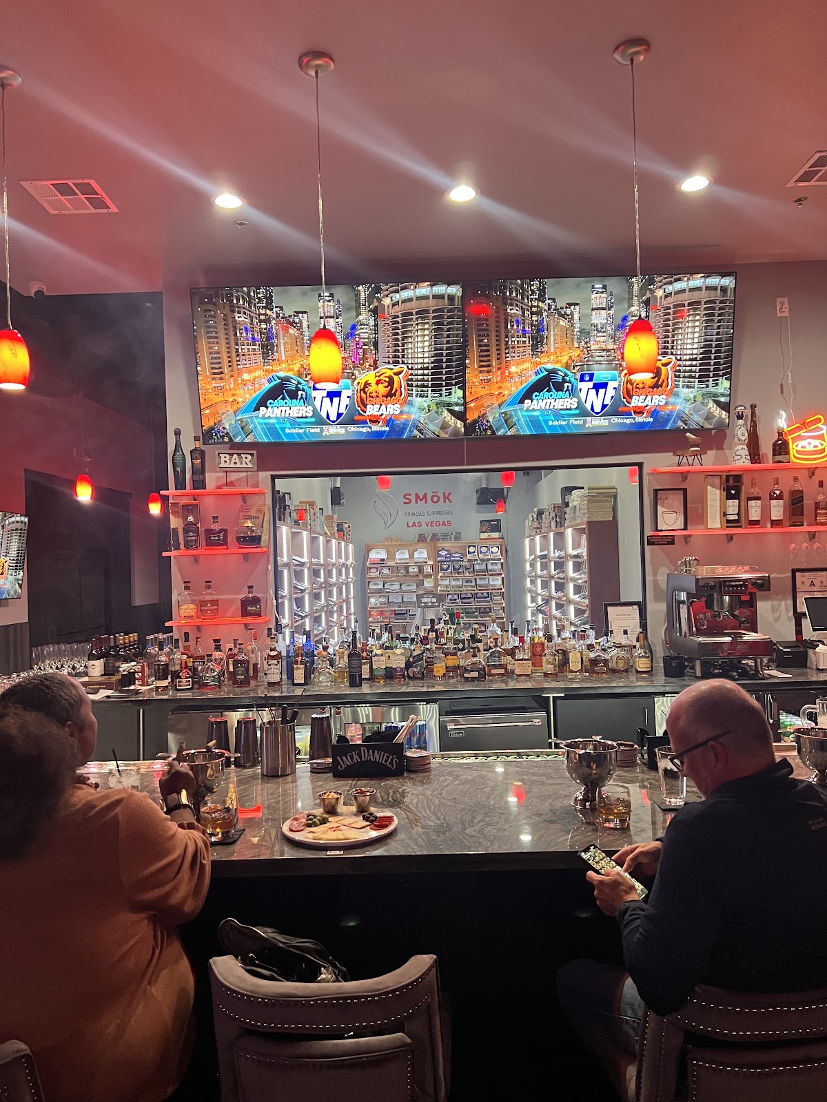 SMōK Cigar Lounge photo 4